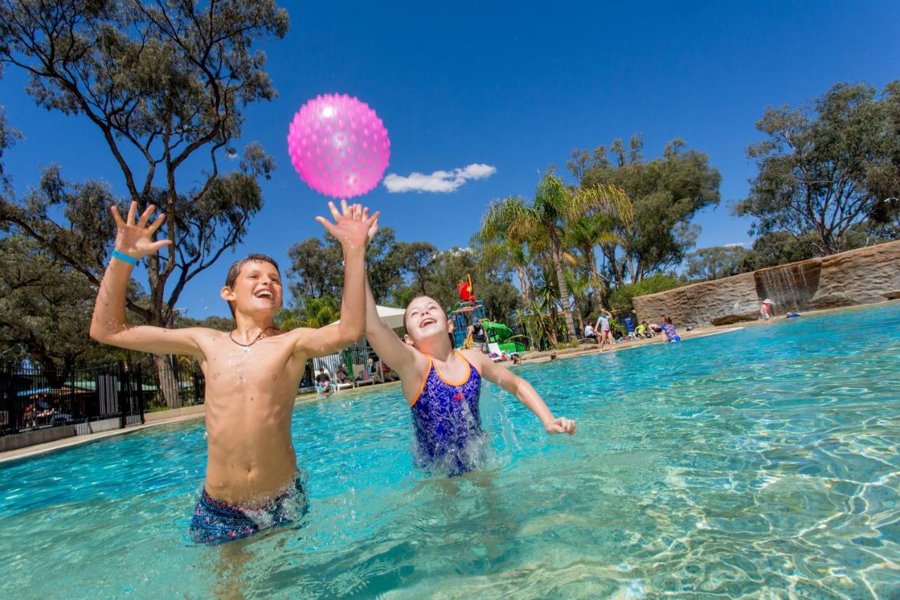 Big4 Renmark Riverfront Holiday Park Exterior foto