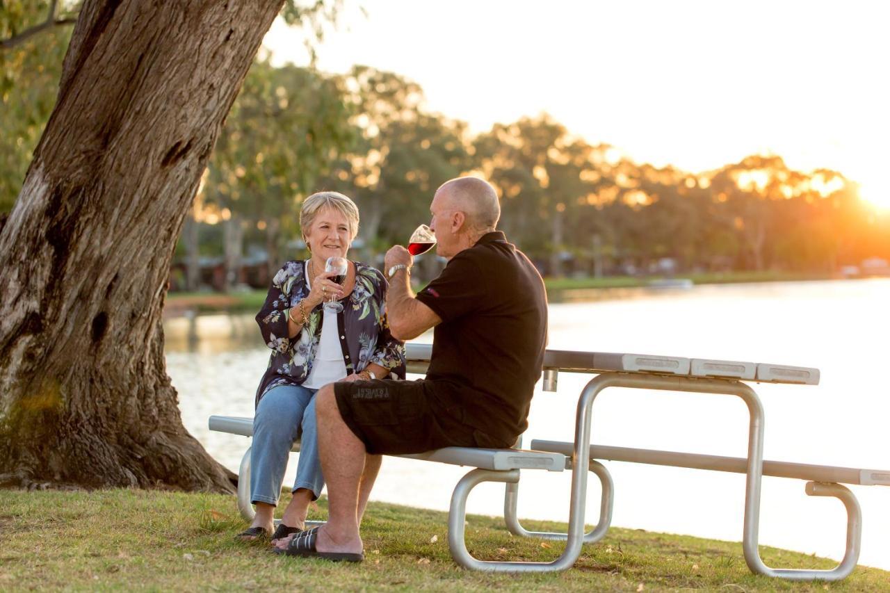 Big4 Renmark Riverfront Holiday Park Exterior foto